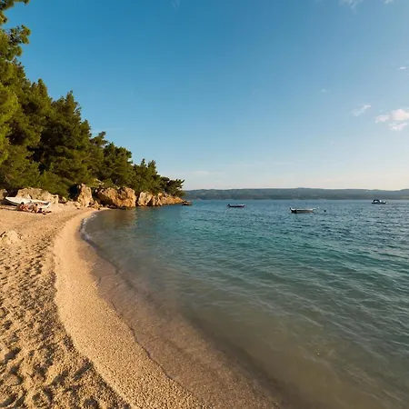 Anima, Stanici, Near Omis